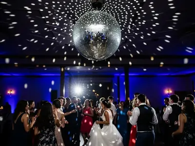 Renta de bola disco de 20cm para fiestas pequenas CDMX