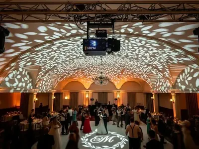 Nombre y fecha proyectados en XV anos