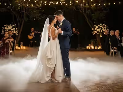 Efecto humo bajo para vals de boda