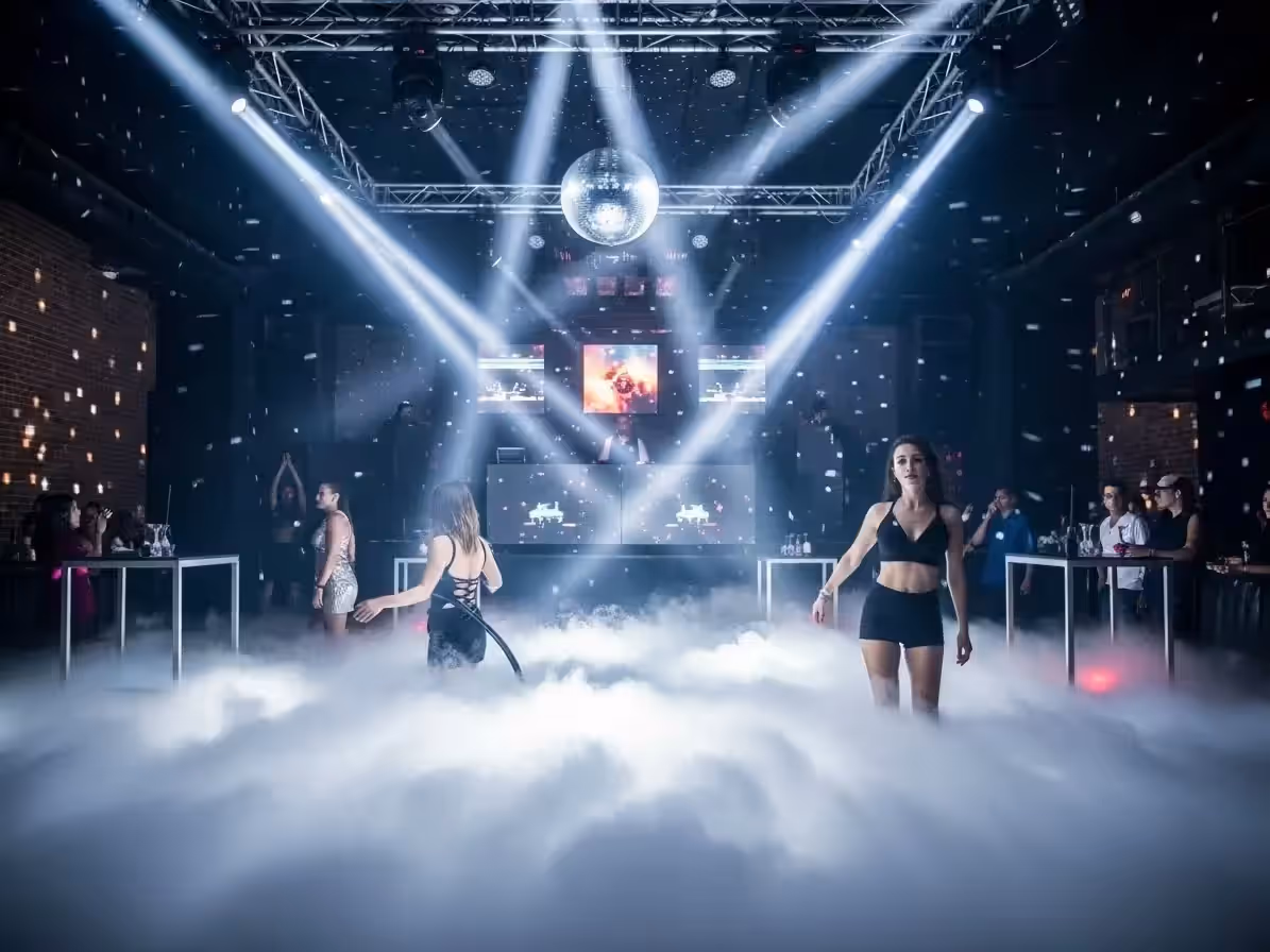 Humo en escenario de evento corporativo