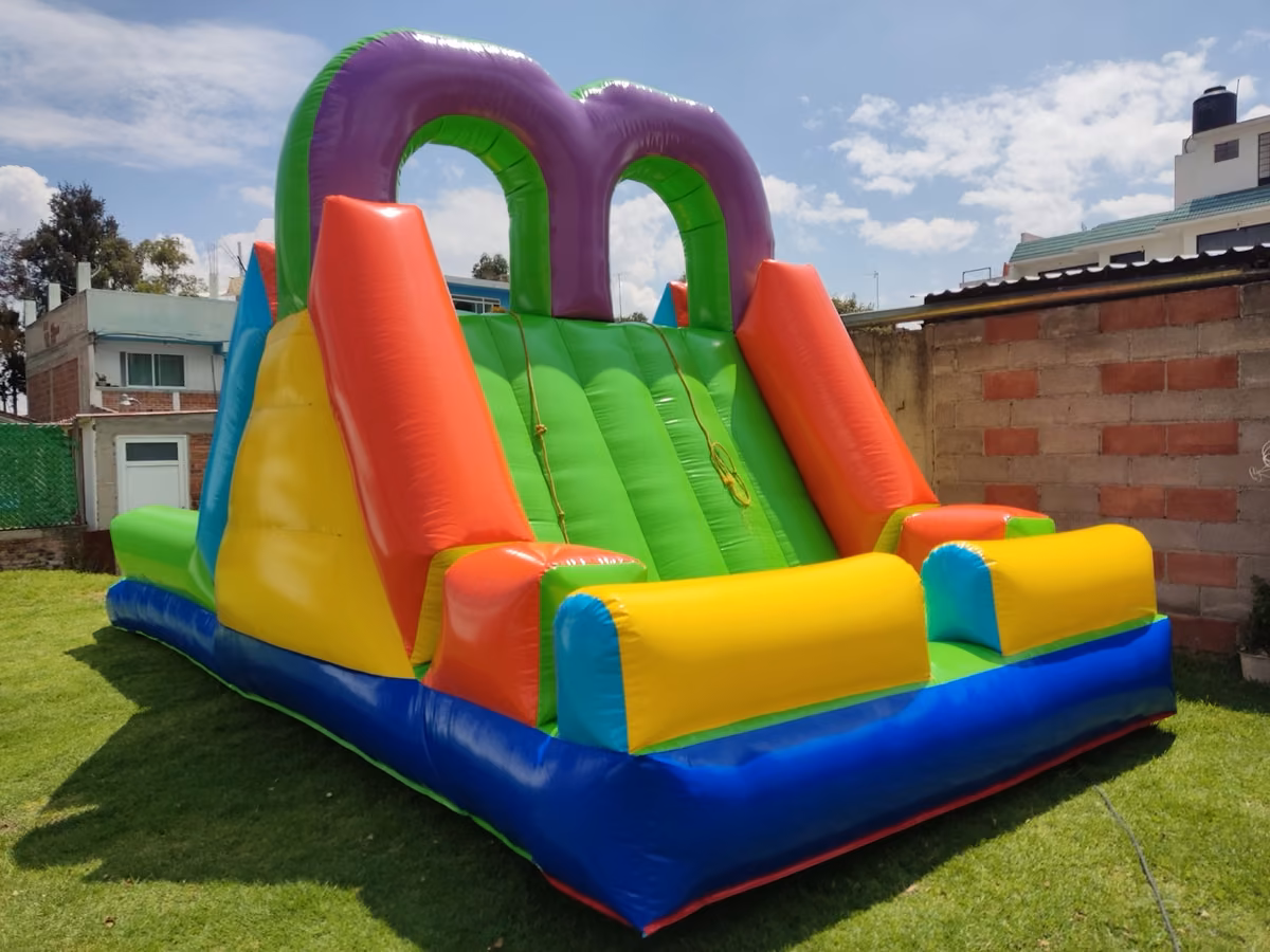 Muros y obstáculos del circuito inflable Extremo