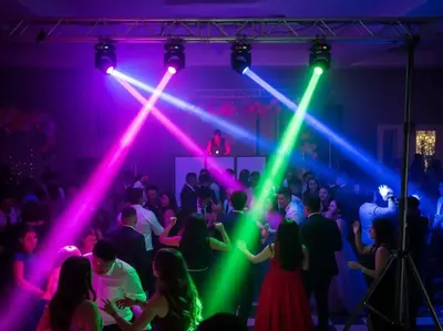 Pista de baile con luces LED multicolor para fiestas CDMX